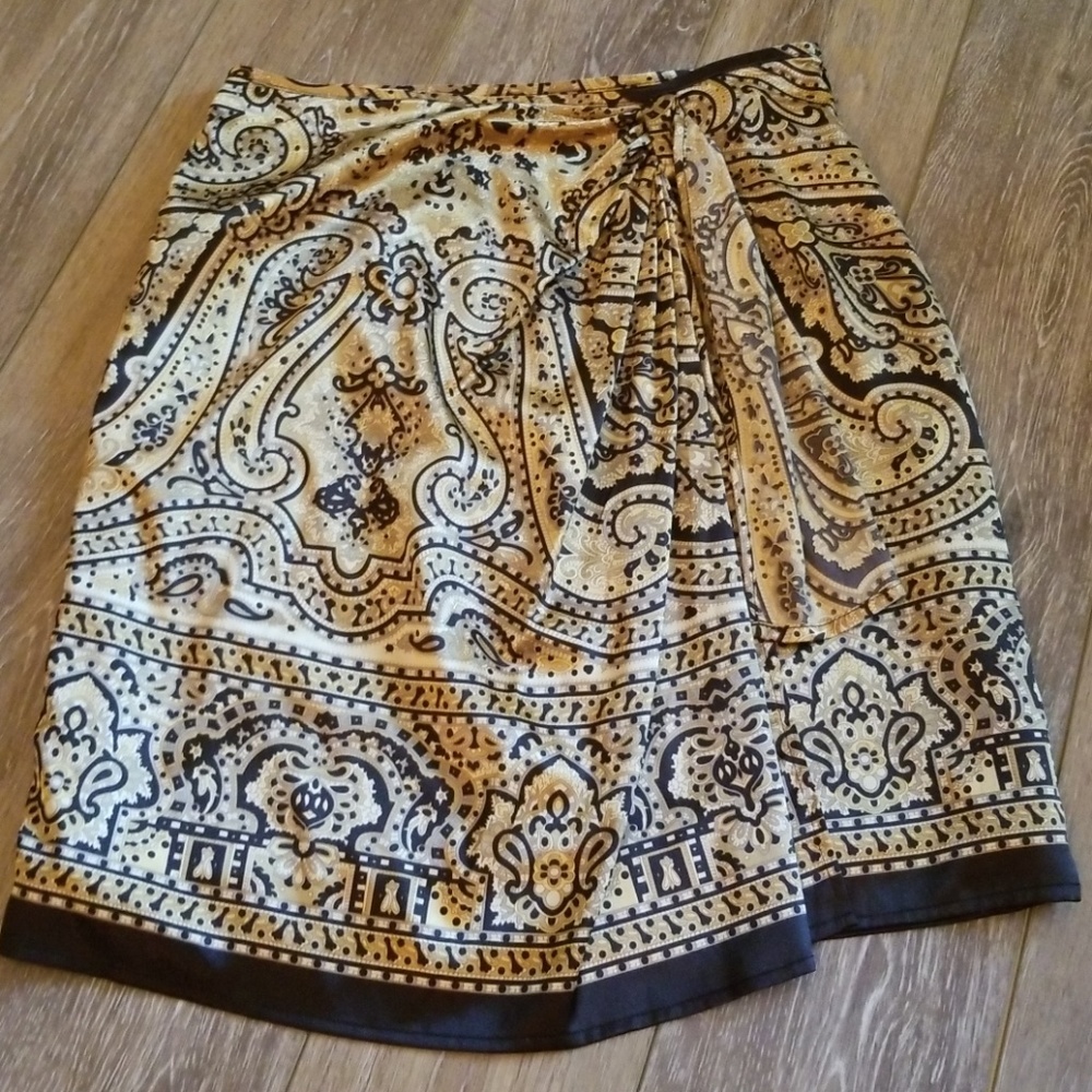 EUC black and gold wrap skirt